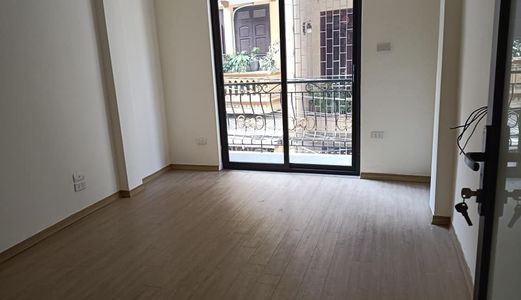 Bán Nhà 39M 5 Tầng Bùi Xương Trạch Định Công Hoàng Mai Gara Ô Tô Vào Nhà, 3.5 Tỷ