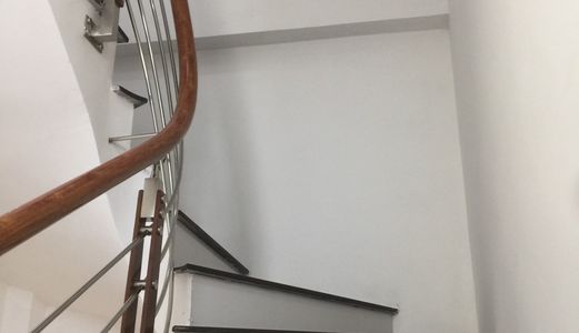 Bán Nhà 1.37Tỷ 4Tầng -33M-3Pn Sát Kdt Thanh Hà -Cách Kdt Mậu Lương 2Klm. Đường Ô Tô 10M