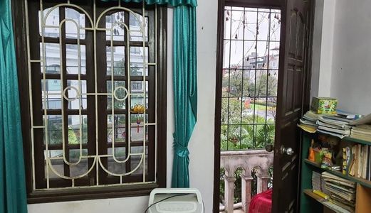 Chỉ 1,95 Tỷ Sở Hữu Nhà Nguyễn Trãi, Sổ Đỏ Chính Chủ, 33M2, 4 Tầng, Cạnh Royal City