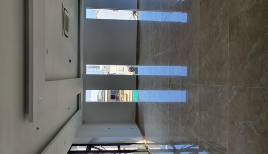 Văn Phòng Mới Tinh Cần Cho Thuê Ở Trung Tâm Thành Phố