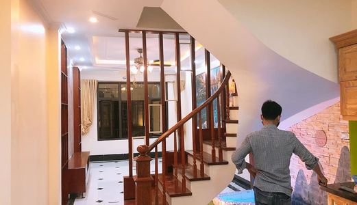 Nhà Phố Hoàng Văn Thái - Phân Lô Ô Tô Tránh 48M2