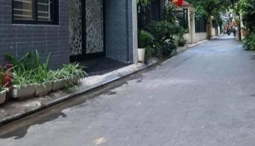 Đống Đa – Bán Nhà Xinh Đường Láng 40M X 3 Tầng Chỉ 2.1 Tỷ.  