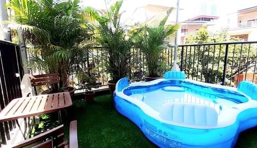 Mr.minh_0978738098. Bán Gấp, Nhà Lạc Long Quân 50M2, Ô Tô Vào Nhà 3 Tầng 6Tỷ3, Sđcc, Thương Lượng.