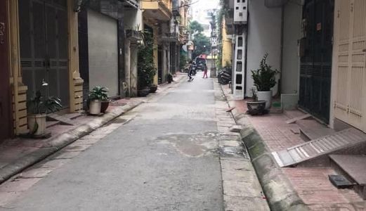 Siêu Phẩm Hai Bà Trưng, Cần Bán Gấp, 5M Ra Ô Tô, Ô Chờ Thang Máy, 42M, 4 Tầng, Chỉ 4 Tỷ 3