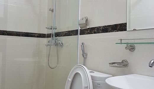 Bán Nhà Hẻm Xe Hơi Đường Lạc Long Quân Diện tích 75M Giá 7.3 Tỷ. 