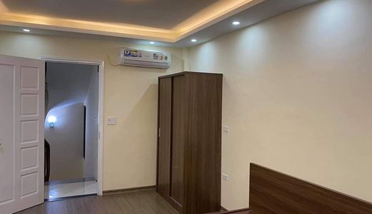 Nhà Phân Lô, Quân Đội, Dân Trí Cao, Thiết Kế Đẹp, 5 Tầng, 69M2, An Ninh Tốt.