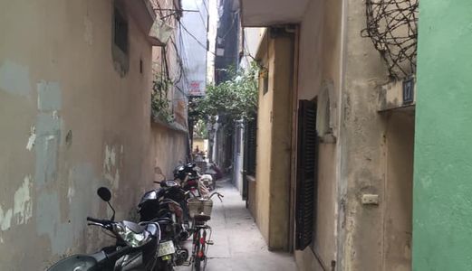 Bán Đất Tặng Nhà.phố Hoàng Ngân Trung Hòa Cầu Giấy Diện Tích 56M Đang Là Nhà 2 Tầng 1 Tum Mặt Tiền 5,7M