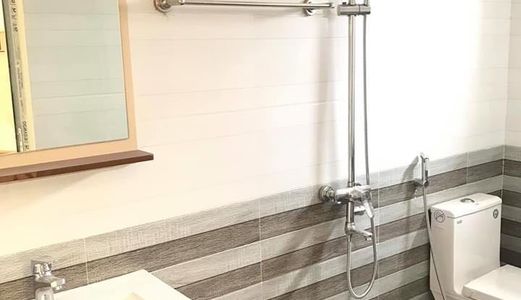 Bán Nhà Phố Ngô Quyền, Quận Hà Đông, 37M X 5 Tầng, An Sinh Đỉnh Cao.