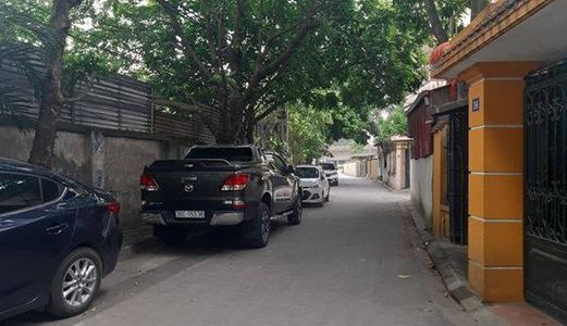 Bán Nhà Đức Giang, Việt Hưng, Long Biên, 52m2, Mặt tiền 5.8m, 2 Tỷ