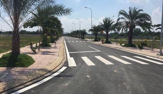 Bán Gấp: Đất Quận 2, Thổ Cư 100%,mặt Tiền Nguyễn Thị Định, Giá Chỉ:" 25 Triệu/m2"