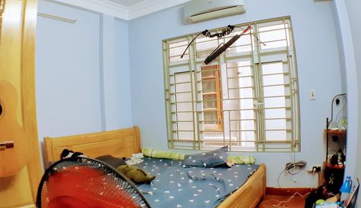 Nhà  Lô Góc Gần Bệnh Viện Thanh Nhàn Diện Tích 40M2 Giá 2,95 Tỷ - 0962576819