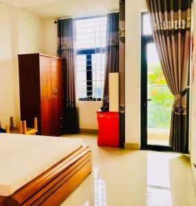 Chính Chủ Bán _Giá Rẻ - Nhà Mới Ở Ngay- 2 Phòng Ngủ- Trung Tâm Quận 1O