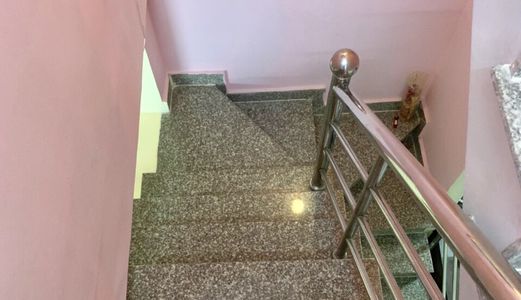 Bán Nhà Đsh-Shr - Hẻm 1135 Htp -3X8M- Trệt , 2 Lầu ,3Pn - Giá 1.69 Tỷ ( Bớt Lộc ) 