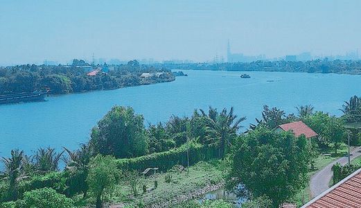 Nhà 1 Trệt 4 Lầu Có Thang Máy Gia Đình Tiện Ở Kinh Doanh