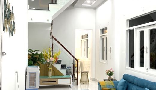 Bán Nhà Phố Đẹp Hẻm 2174 Huỳnh Tấn Phát 3.5X12M- Trệt , 2 Lầu , 4Pn - Full Nt - Giá 3.7 Tỷ .