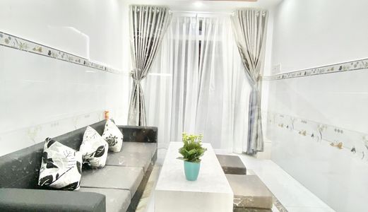 Chính Chủ Bán Nhà Mới Xây Tuyệt Đẹp Hẻm xe hơi 1135 Huỳnh tấn phát, Diện tích 25m2, Tặng Nội thất ,1.55 Tỷ 