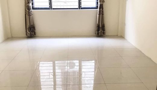 Bán Nhà Ngô Quyền Quá Rẻ Quá Chất Ô Tô Đỗ Cửa Kinh Doanh Đỉnh 40M 3.35 Tỷ