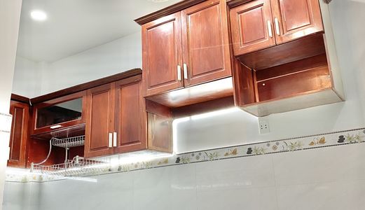 Bán Nhà Đẹp Hxh 1135 Htp - Full Nt - 3X8.2M - Trệt , Lầu , 2Pn, 2Wc - Giá 1.55 Tỷ .