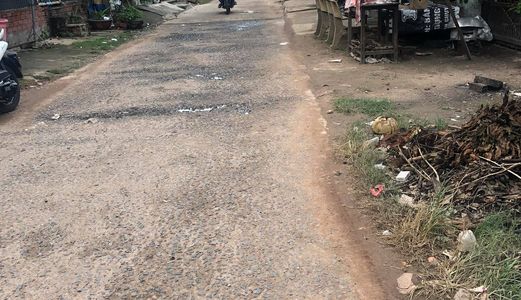 Cần Bán Lô Đất Rất Đẹp Mặt Tiền Đường Song Hành Ql1A , Khu Dân Cư Đông Đúc Ngã 3 Suối Cát , Tiềm Năng Buôn Bán Rất Cao .  