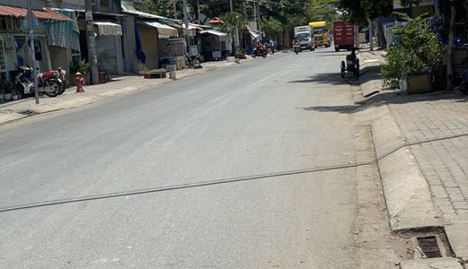 Nhà Thuê C4 Mặt Tiền Hoàng Quốc Việt - Q7 - 5X25M - 3Pn - Giá Chốt 11 Triệu / Tháng .