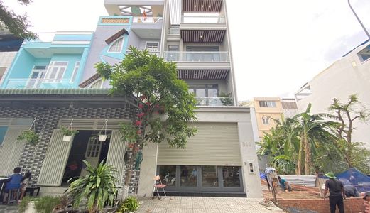 Bán Nhà Phố Khu Phạm Hữu Lầu - Q7 -5X18M - 3 Tầng - 5Pn - Tặng Nt - 8.55 Tỷ .