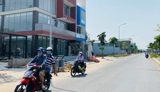 Ngân Hàng Hỗ Trợ Phát Mãi 10 Lô Đất Duy Nhất Giá Cực Sốc,cách Aeon Bình Tân 10P,gần Bx Miền Tây