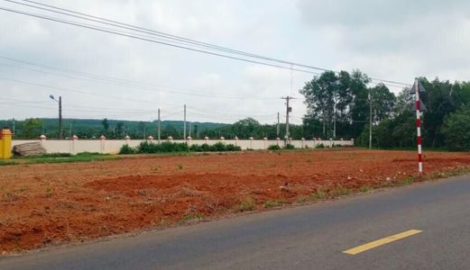 Ra Nhanh Lô Đất Gần Trung Tâm Phường Hắc Dịch..2 Mặt Tiền Đường .