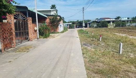 Đất Nền Giá Rẻ Chỉ  Cần Bán Gâp