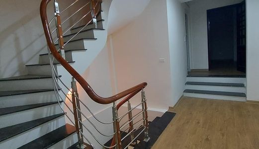 Ô Tô 20M, Vip 4 Tầng, 65M2, Mt 4M, An Sinh Đỉnh, 5.5 Tỷ Đường Hồng Hà