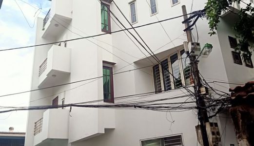 Cần Bán Nhà Gấp, Căn Góc 3 Mặt Tiền Tại Ngõ 51/53 Phố Đức Giang