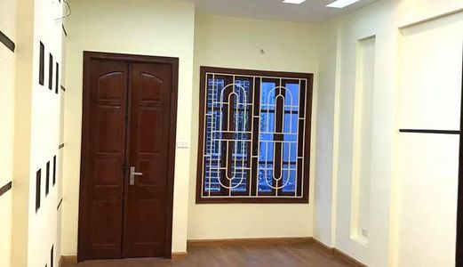 Bán Nhà Cầu Giấy, Nguyễn Khang, Nhà Đẹp Ở Luôn, Ngõ Thông, 55M2 Giá 5.3 Tỷ