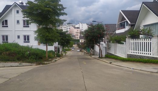 Bán Đất Biệt Lập Ngay Hồ Xuân Hương, Tại Golf Valley, Phường 2, Đà Lạt 345Mv Mã 20094