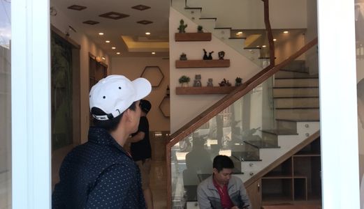 Chính Chủ Gửi Bán Nhà Mới Xây Tâm Huyết Phường Rạch Dừa - Có Gara Xe 7 Chổ Riêng - Liên Hệ : 0965316833