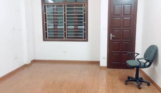 Chính Chủ Cần Bán  Gấp!! Nhà Đê La Thành - Đống Đa. Giá Chỉ Từ 3 Tỷ