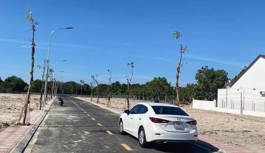 Bán Đất Mặt Tiền Đường Qh 40M