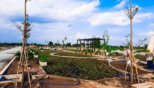 Còn Đúng 2 Nền Đẹp, Rẻ Đối Diện Công Viên