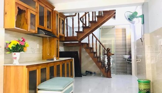 [Quận 5] Hxh Giáp Quận 1 Chỉ 6 Tỷ - Lh: 0833991283