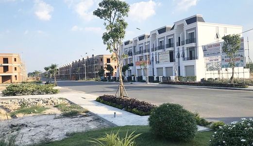 Nhà Mặt Tiền Đường Thành Phố Thuận An