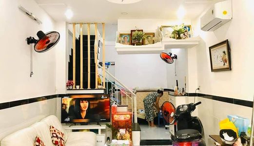 Nhà 4 Tầng Hẻm Ô Tô Ngay Chợ Tân Định, Quận 1 - 40M2 – 5,1 Tỷ (Thương Lượng)