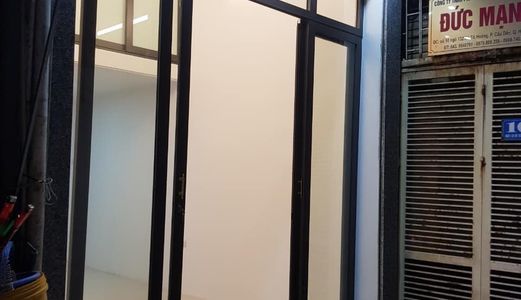 Bán Nhà Hai Bà Trưng - 28M2 X 5 Tầng - Đầu Phố Bạch Mai - Ở Ngay Sổ Đỏ- Giá 2.4 Tỷ