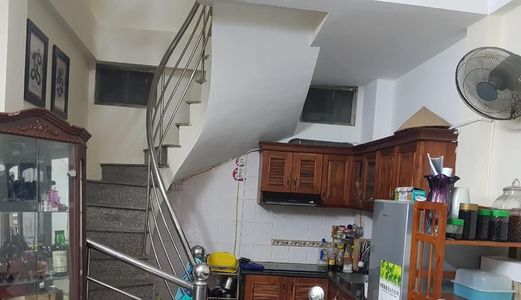 Nhà Đẹp Ở Ngay, Lạc Long Quân- Tây Hồ 51M X5 Tầng 3.2 Tỷ