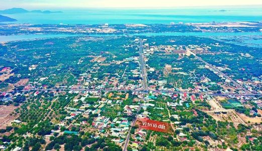 Bán Đất Mặt Đường Đinh Tiên Hoàng . Mặt Đường 40M . Ngân Hàng Cho Vay 60% Giá Trị Đất . Sổ Đỏ 2020