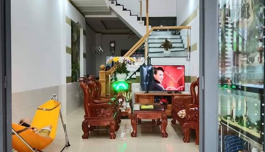 Bán Nhà Mặt Tiền DT743 Liền Kề Chợ Phú Phong