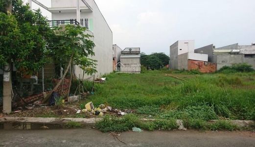 Cần Tiền Trả Ngân Hàng Bán Nhanh 500M2 Đất Dân 200M Thổ Cư 700Trieu Nằm Mặt Tiền Đường 