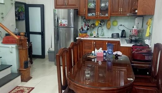 Bán Nhà Thanh Xuân Phân Lô - Ô Tô Đỗ Cửa Dt 43.4M, Mặt Tiền 4.5M, Full Nội Thất Ở Ngay.