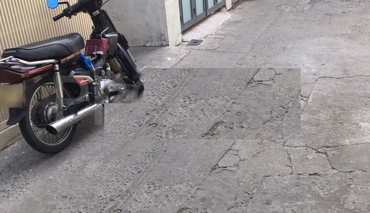 Bán Nhà Nhỏ Nhỏ Xinh Xinh Q1 - Hẻm 4M - Sổ Hồng Riêng - Dt 27M2 (Nở Hậu) - 2,7 Tỷ - Lh 0799595679