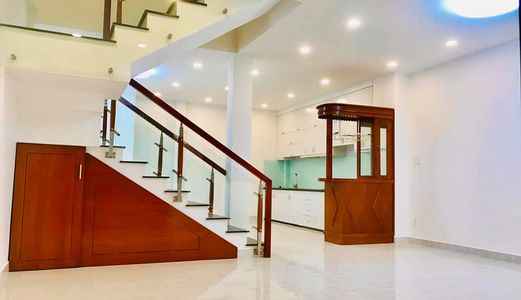 Bán Nhà Chính Chủ Hoàng Hoa Thám 63M2 (4.5X14) 4 Tầng, Tặng Nội Thất, Nhà Mới, Chỉ 6.9 Tỷ 