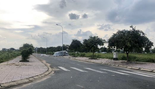 Sang Gấp Lô Đất Vị Trí Đẹp 3 Mặt Tiền Đường Lớn , Thổ Cư 100%, Shr, 16Tr/m2. 5*20