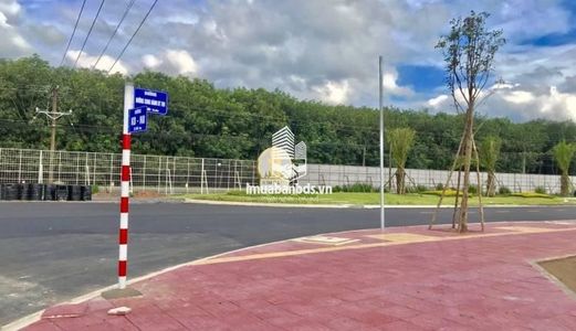 Cần Bán 100M2 Đất Đường 769-Long Thành. Shr,thổ Cư,có Ngân Hàng Hỗ Trợ. Giá 400 Tr. Lh: 0374804086