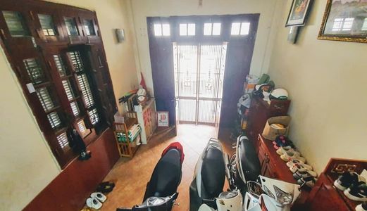 Bán Nhà Lô Góc Ngõ Lê Thanh Nghị 40M X 5Tầng, Mt 4M. Giá: 4.5Tỷ. Lh: Bách 0812546666